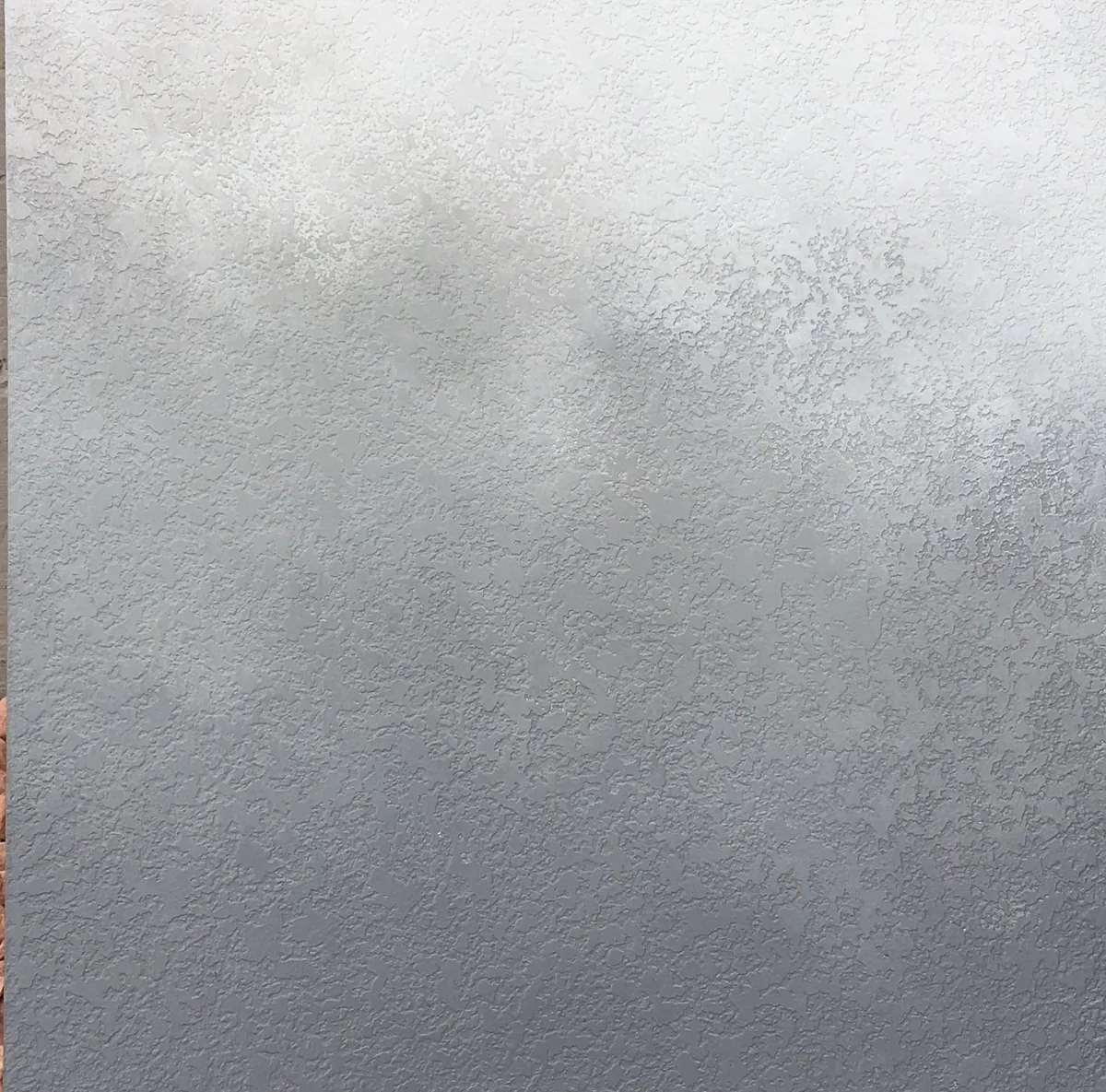 Brushed metallic silver plaster