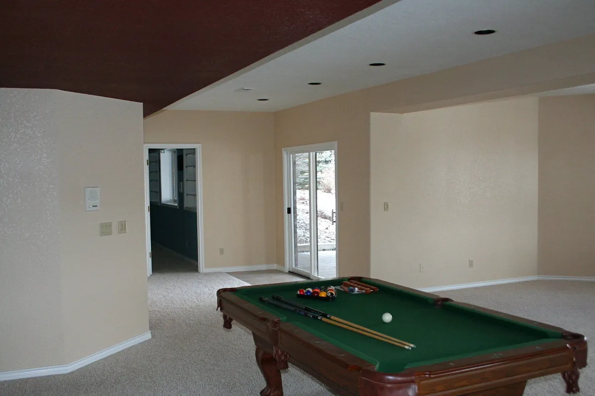 Game room in a warm neutral