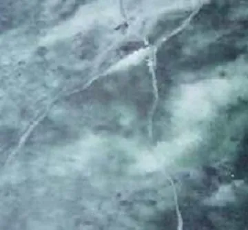 Dramatic marble